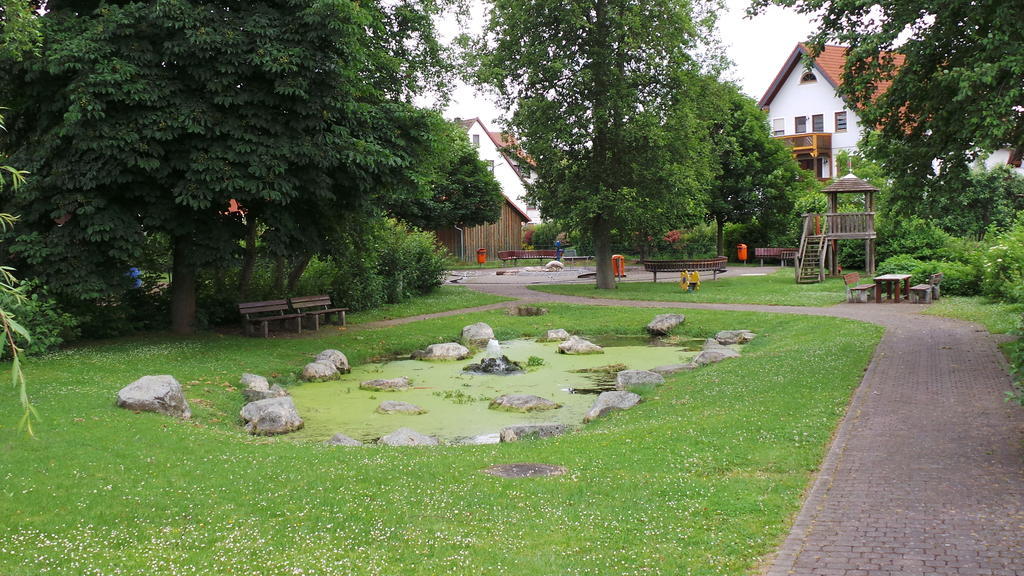 Rhoenblick Landhotel - Restaurant - Countrypub Petersberg  Exterior foto